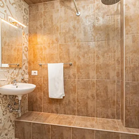 Petra Janca Guest house *