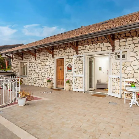 Petra Janca Διαμέρισμα *