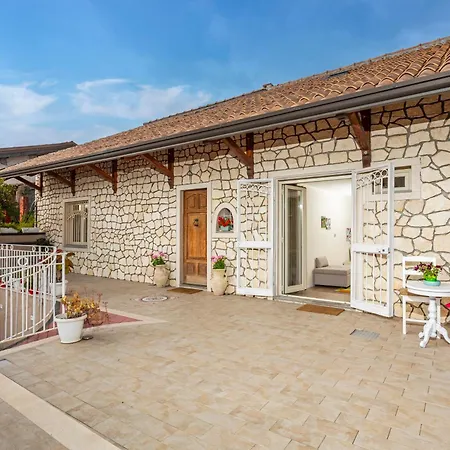 דירה Petra Janca Aci SantʼAntonio
